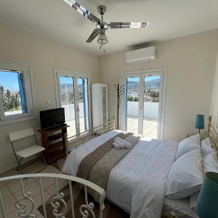 Aegina Amalia'S Summer Home מראה חיצוני תמונה